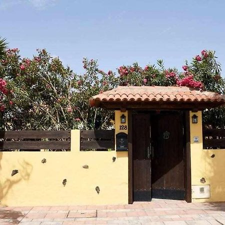 Aurora Mari Villa Your Dream Steps From The Ocean Shore Калета-де-Фусте Экстерьер фото