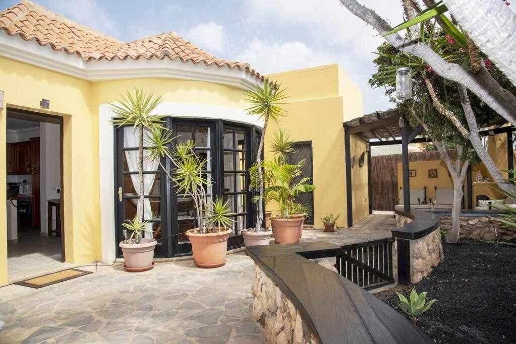 Aurora Mari Villa Your Dream Steps From The Ocean Shore Калета-де-Фусте Экстерьер фото