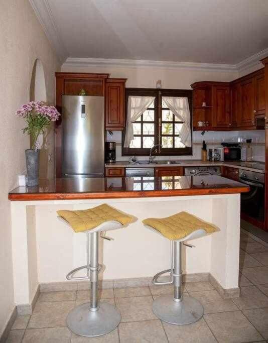 Aurora Mari Villa Your Dream Steps From The Ocean Shore Калета-де-Фусте Экстерьер фото